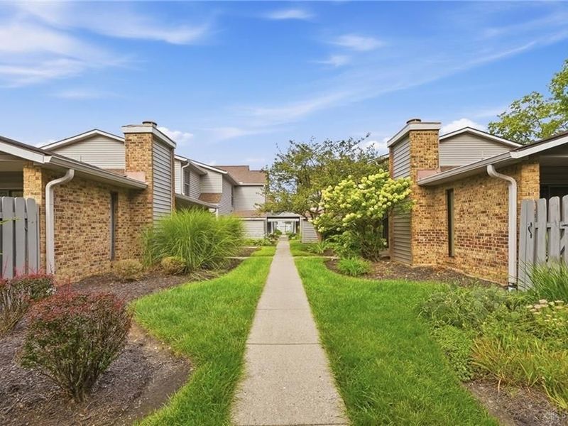 2826 Foxwood Court, Miamisburg, OH 45342 Photo 4