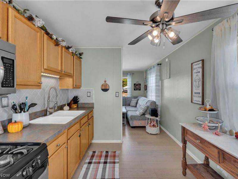4405 Norfolk Avenue, Lorain, OH 44055 Photo 13