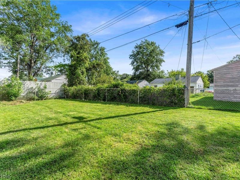 4405 Norfolk Avenue, Lorain, OH 44055 Photo 31