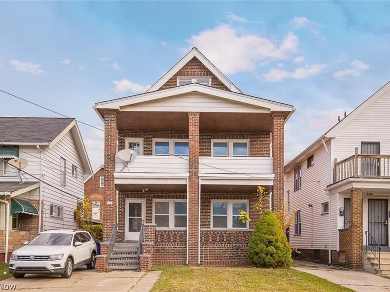 951 Royal Road, Cleveland, OH 44110 Photo 1