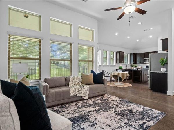 1765 Rowdy LOOP, Unit 47, Leander, TX 78641