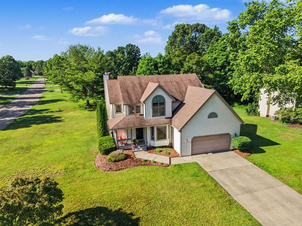 1864 Erin Isle Drive, Holland, MI 49424