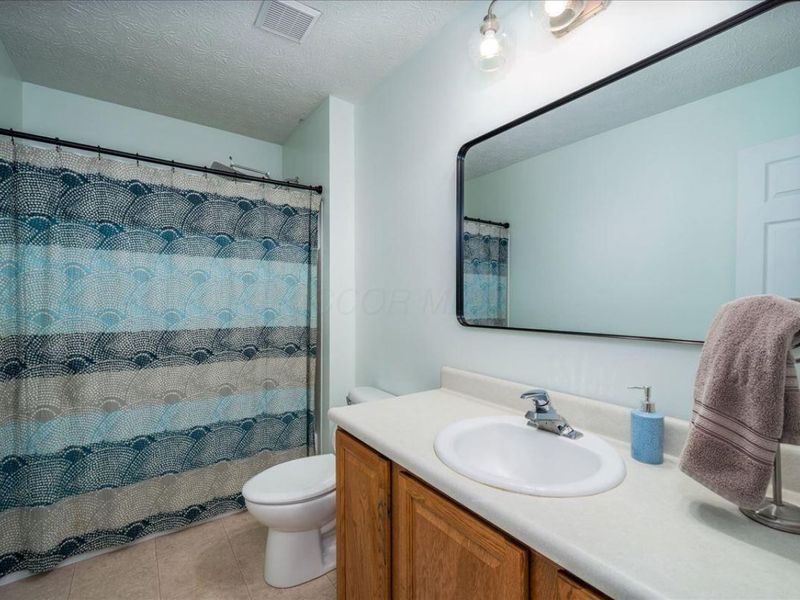 564 Jameson Street, Ashville, OH 43103 Photo 32