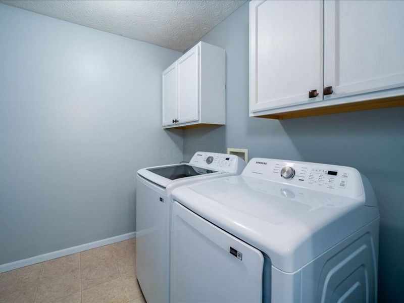 564 Jameson Street, Ashville, OH 43103 Photo 33