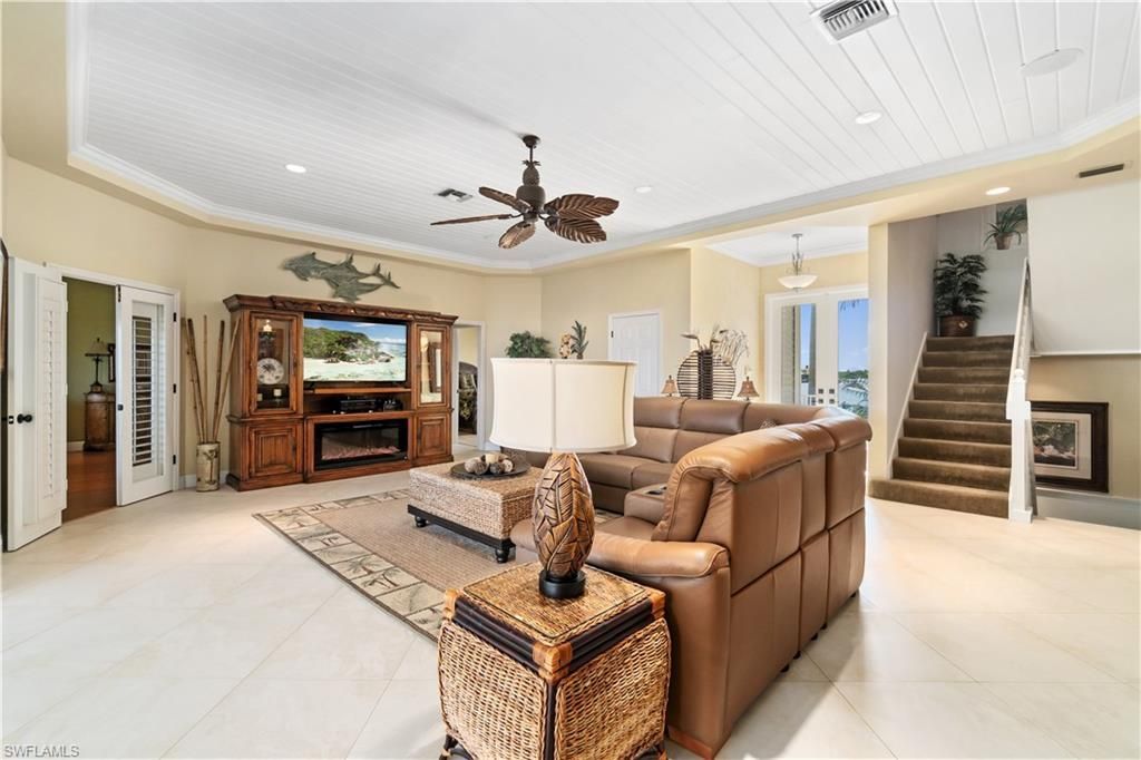 197 San Mateo Dr, Bonita Springs, FL 34134 Photo