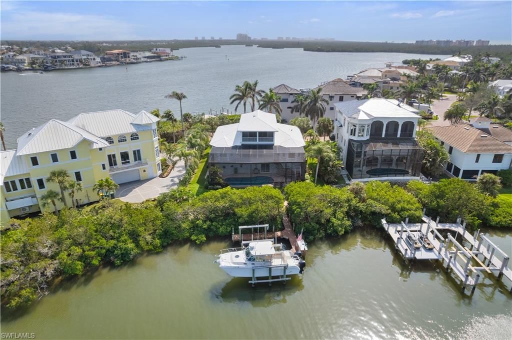 197 San Mateo Dr, Bonita Springs, FL 34134 Photo