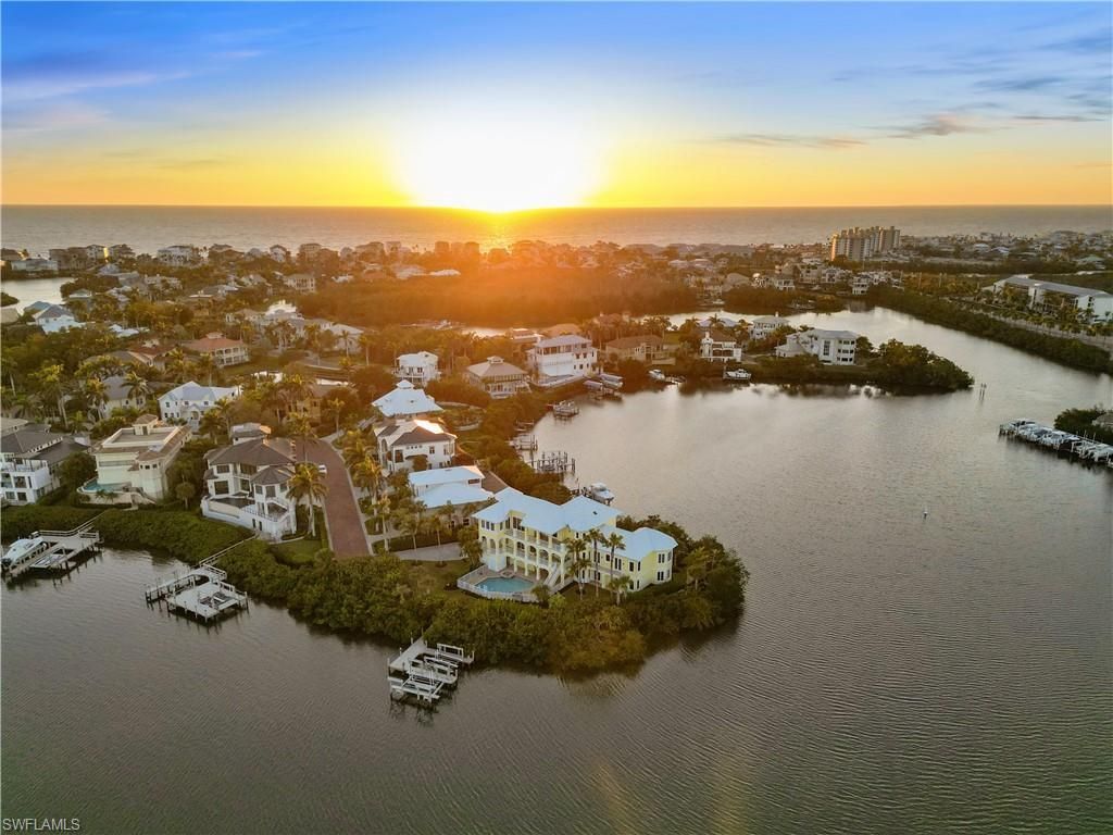 197 San Mateo Dr, Bonita Springs, FL 34134 Photo