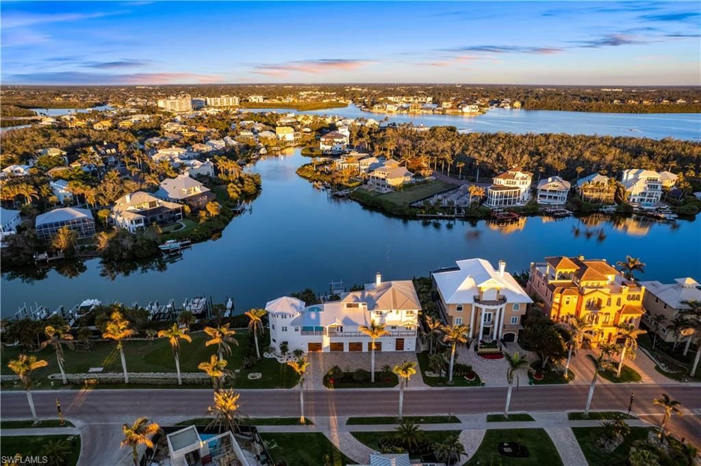 220 Barefoot Beach Blvd, Bonita Springs, FL 34134 Photo