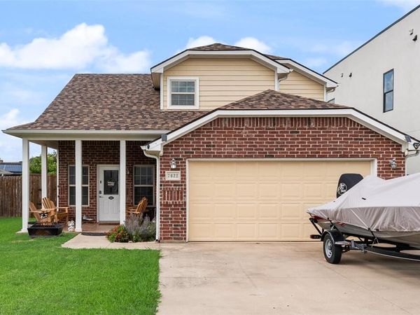 7622 W Shore Drive, The Colony, TX 75056