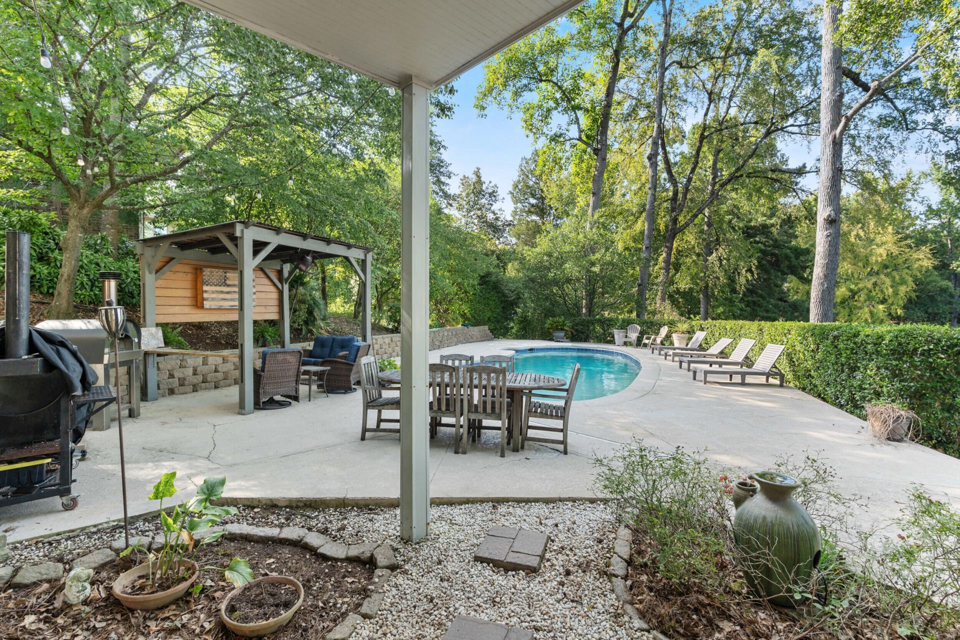 2205 Quail Hollow Court Photo 37