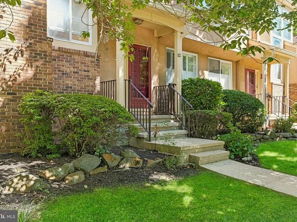 112 KINGSLAND CIRCLE, SOUTH BRUNSWICK, NJ 08852