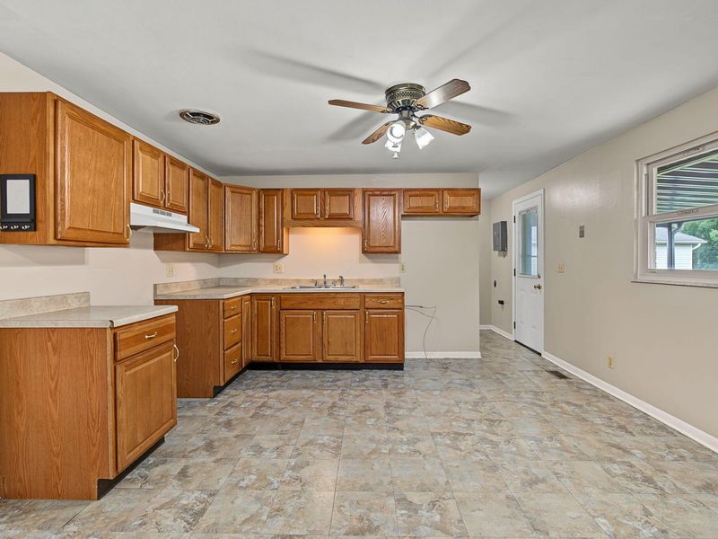 3746 Marion Drive, Enon, OH 45323 Photo 18