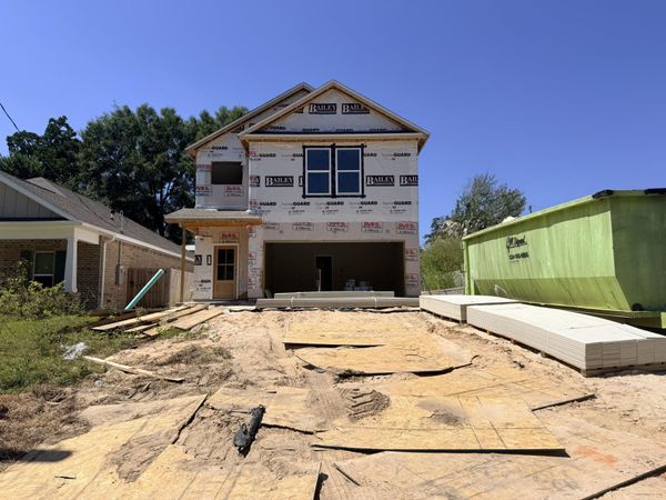 805 S Cedar Avenue, Niceville, FL 32578