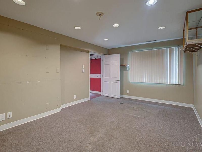 8356 Ashhollow Drive, Colerain Township, OH 45247 Photo 21