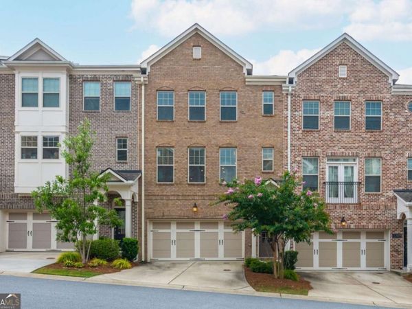1391 Live Oak Lane, Atlanta, GA 30319