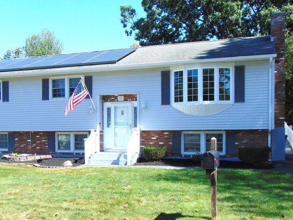 123 Eva Drive, Leominster, MA 01453
