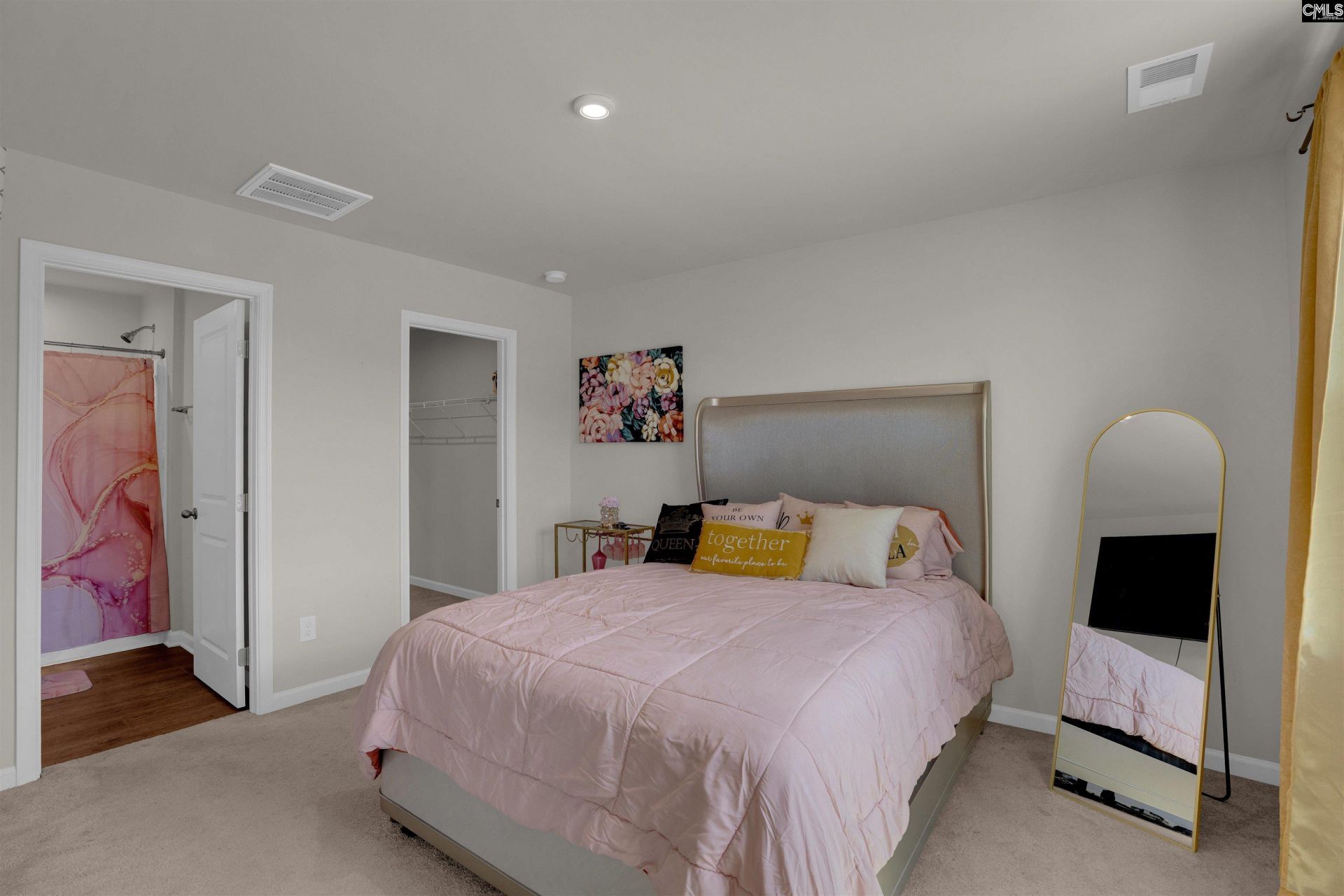250 Saskatoon Drive  Photo 13