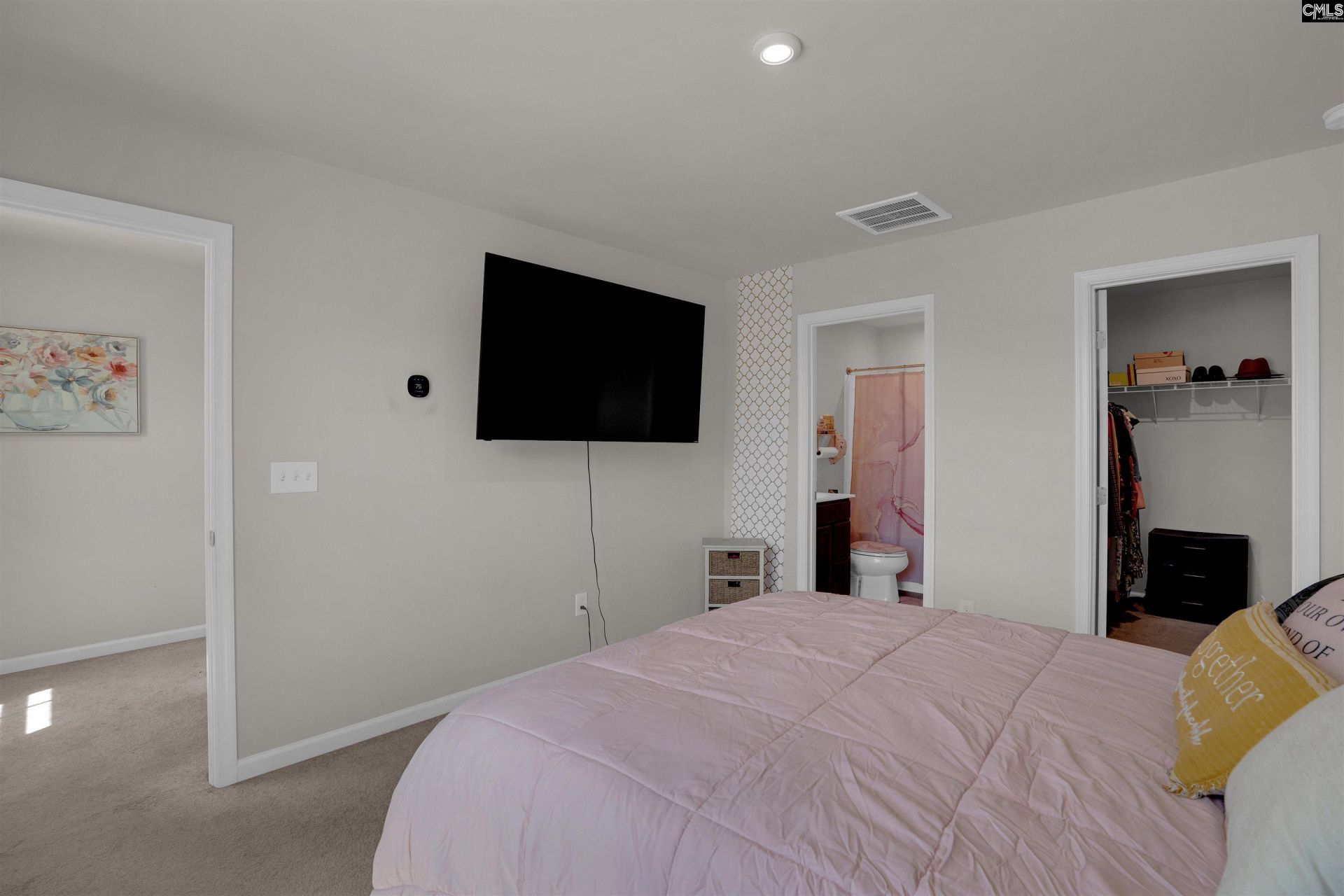 250 Saskatoon Drive  Photo 15