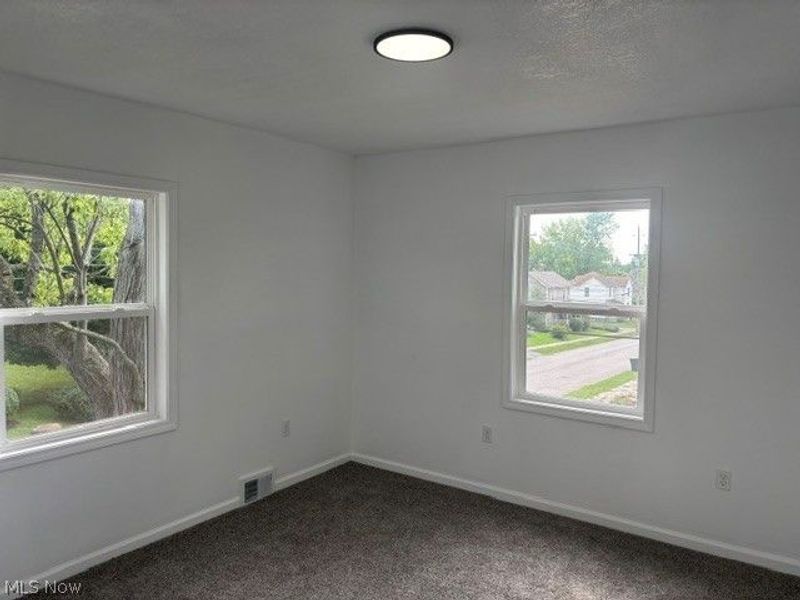 137 Gilbert, Niles, OH 44446 Photo 11