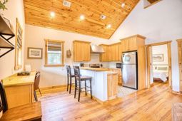 1250 Vera Rd.  photo 4