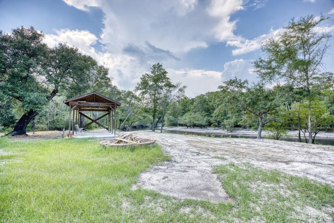 1250 Vera Rd.  Photo 41