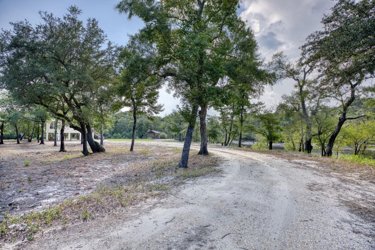 1250 Vera Rd.  Photo 50