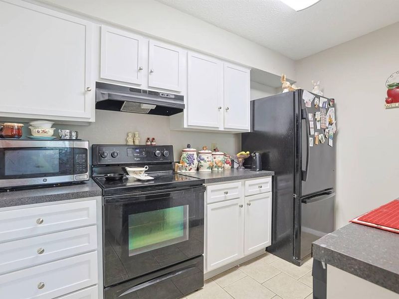 6325 Brookside Drive, Unit 7, Florence, KY 41042 Photo 7