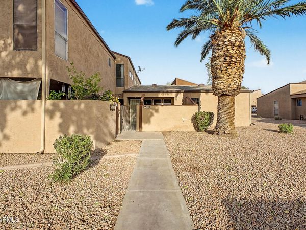 2663 E Silk Oak Drive, Tempe, AZ 85288