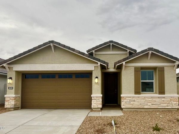 26344 W CROWN KING Road, Buckeye, AZ 85326