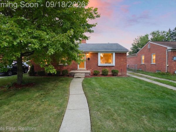 9822 Mayfield Street, Livonia, Mi 48150