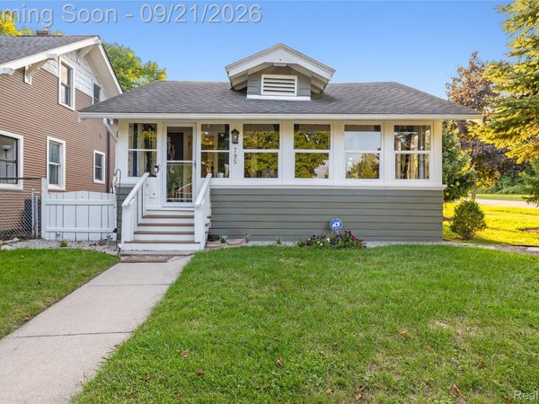 795 Carpenter Street, Northville, Mi 48167