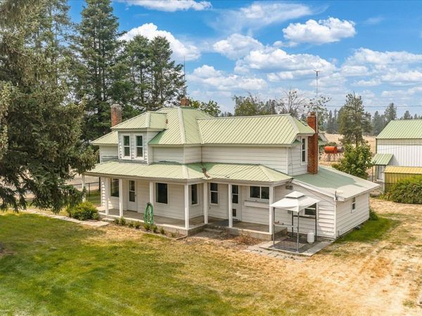 29105 S Cheney-Plaza Rd, Cheney, WA 99004