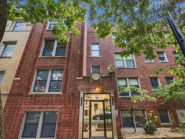 1627 W Columbia Avenue , Unit 1E, Chicago, IL 60626