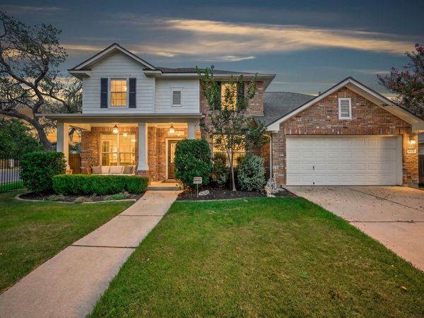 8901 Ovalla DR, Austin, TX 78749