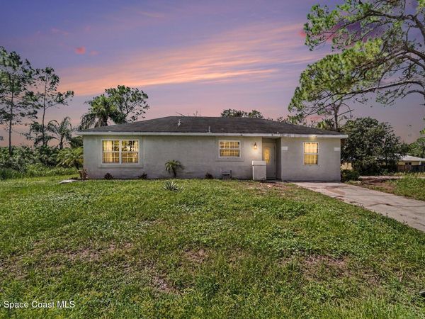 280 Tipton Road SW, Palm Bay, FL 32908