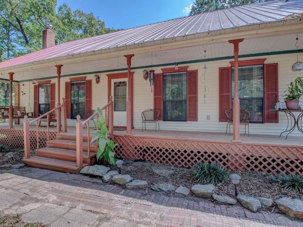 10124 Short Marche Rd, North Little Rock, AR 72113