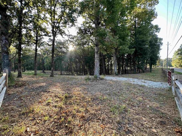 3 DOGWOOD RD, Somerville, TN 38068