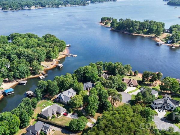 8806 Hearthstone Court , Terrell, NC 28682
