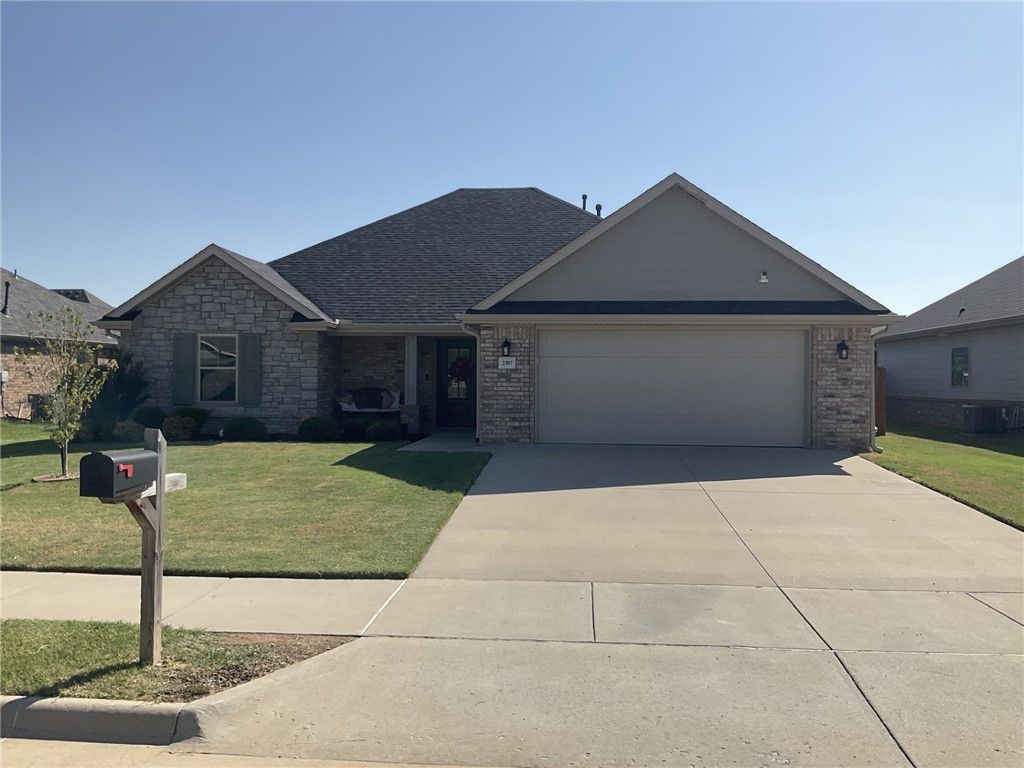 2307 Kathryn Lane Siloam Springs, AR 72761