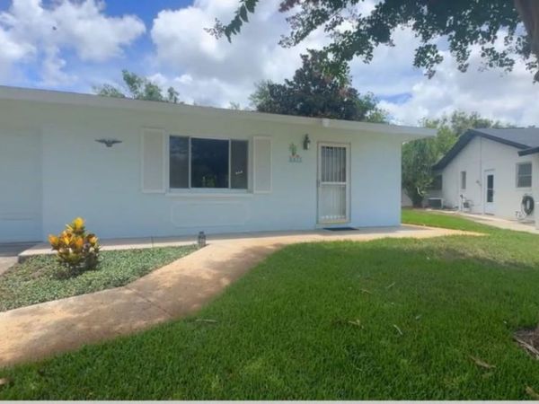 4411 55TH WAY N, KENNETH CITY, FL 33709