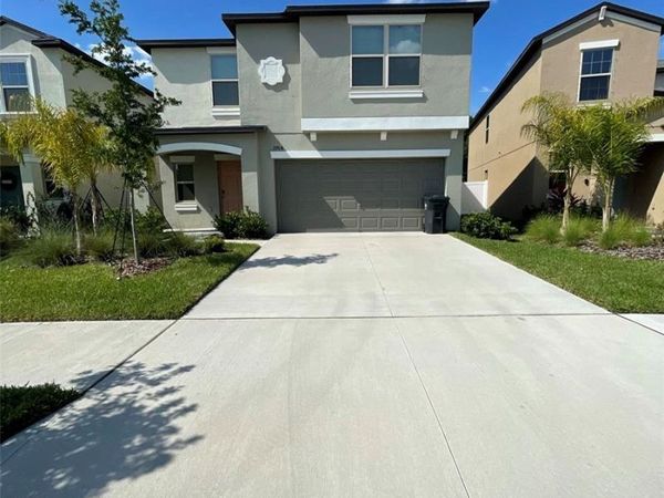 3904 WILD SENNA BOULEVARD, TAMPA, FL 33619
