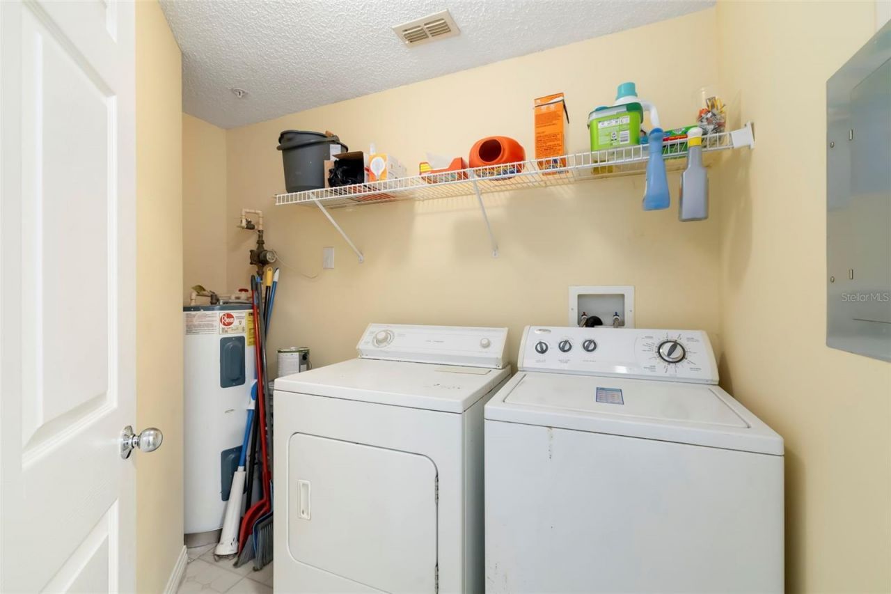 5500 Bentgrass Drive, Unit 6-203, Sarasota, FL 34235 Photo