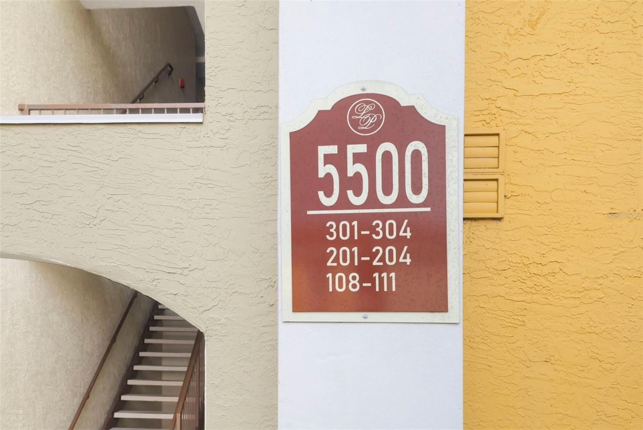 5500 Bentgrass Drive, Unit 6-203, Sarasota, FL 34235 Photo