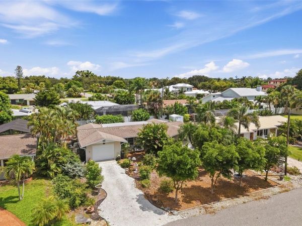 437 BEACH PARK BOULEVARD , VENICE, FL 34285
