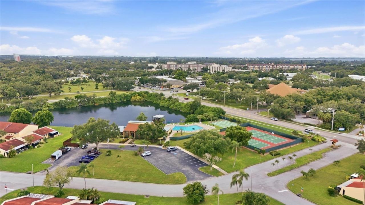 5705 13th Avenue W, Bradenton, FL 34209 Photo