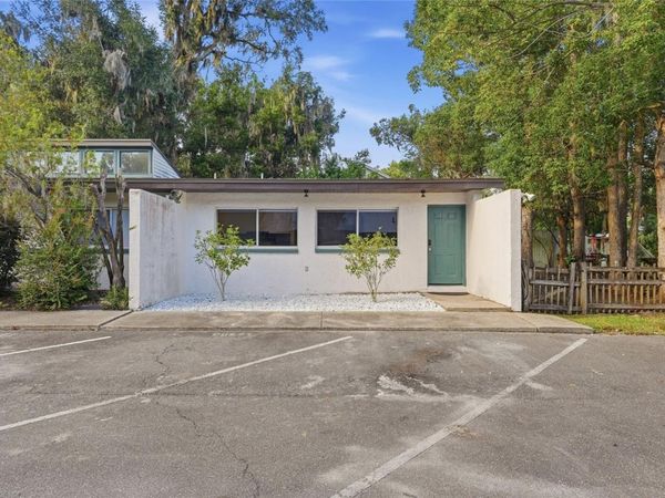 747 SE 2ND PLACE , Unit 10, GAINESVILLE, FL 32601