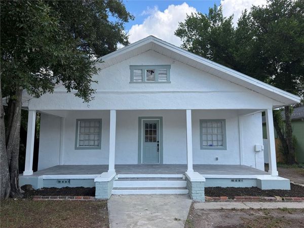 2604 E LAKE AVENUE , TAMPA, FL 33610