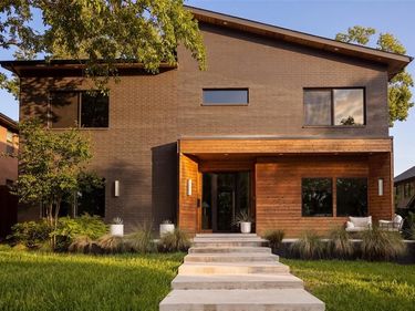7115 Casa Loma Avenue, Dallas, TX 75214