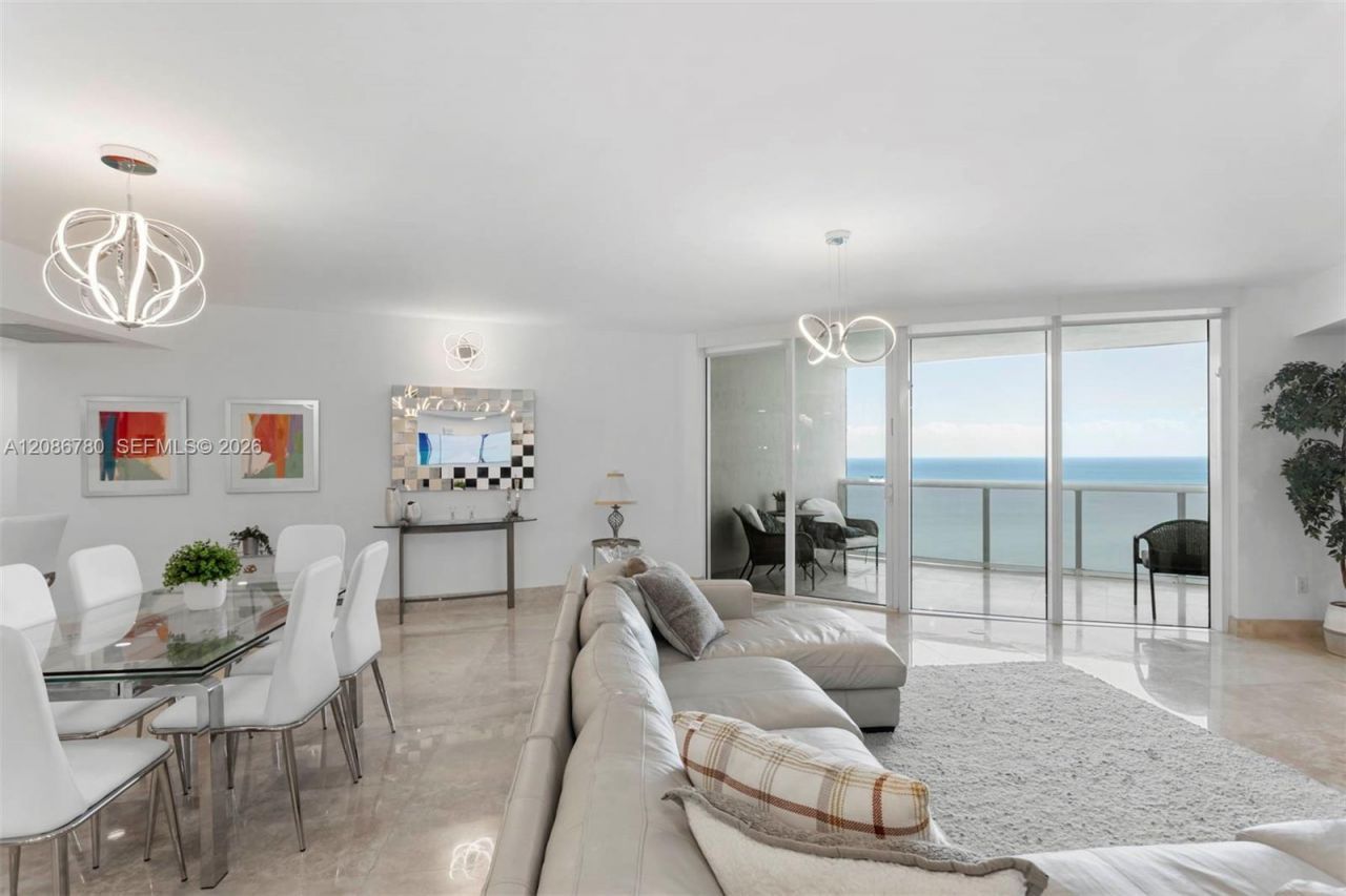 17201 Collins Ave , Unit 3304, Sunny Isles Beach, FL 33160 Photo