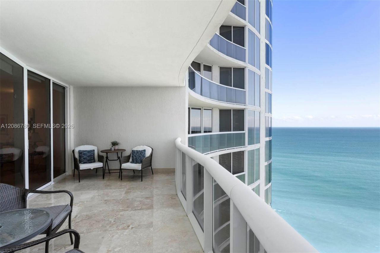17201 Collins Ave , Unit 3304, Sunny Isles Beach, FL 33160 Photo